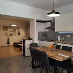 Gea Apartman Zára