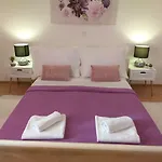 Gea Apartman *
